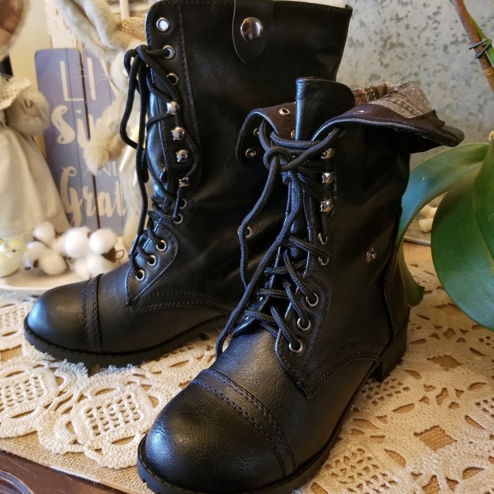 New combat boots